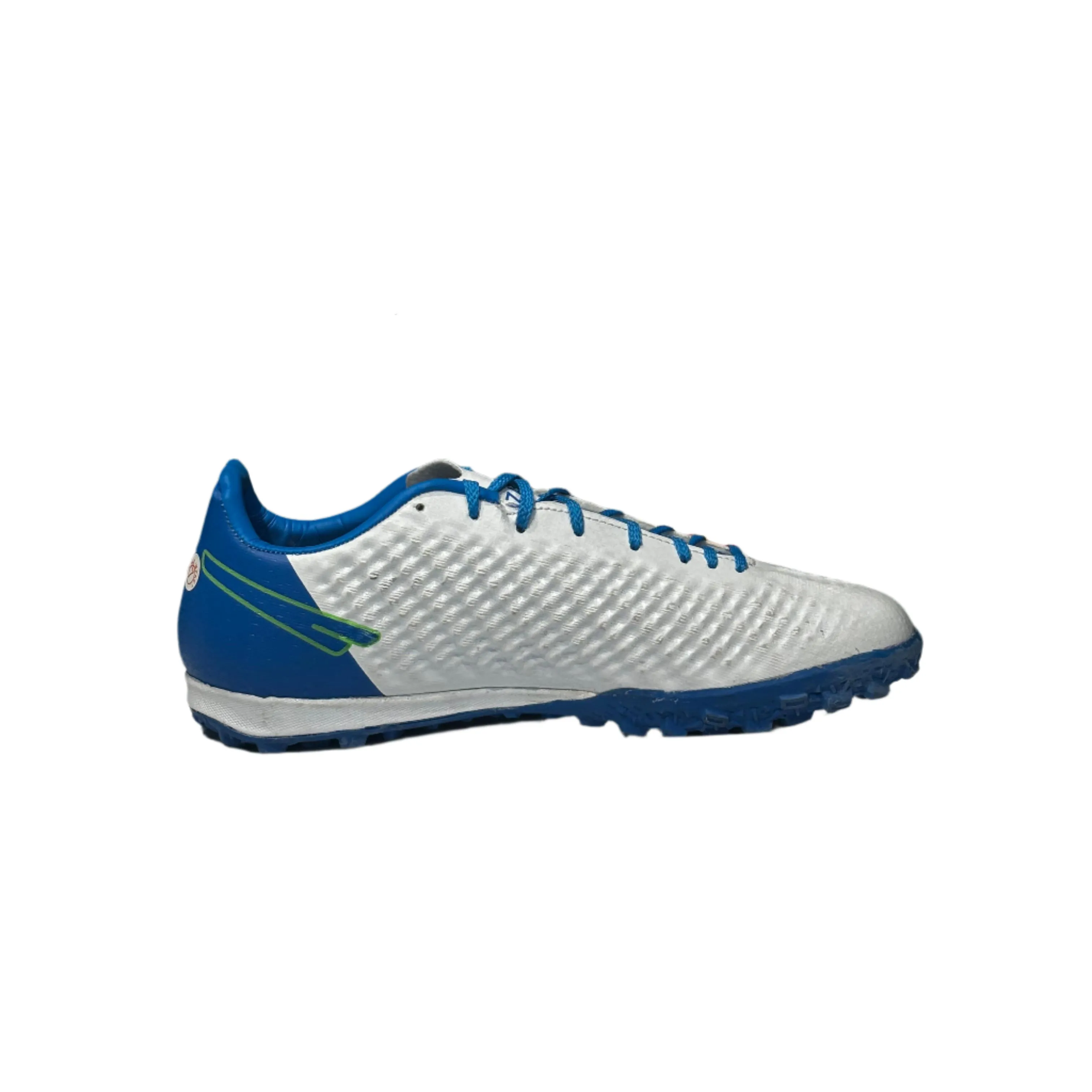 Kinetic Push Quick Plant Sega Pullup Gazatte Football Shoes (White)
