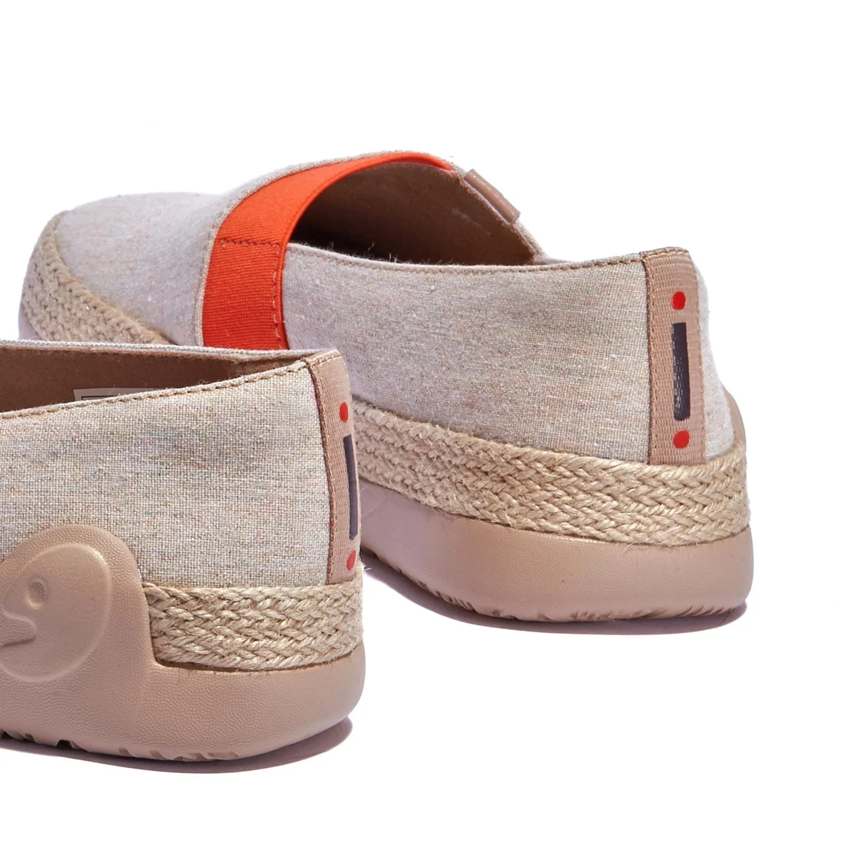 Field Step Dynamic Motion Light Khaki Marbella I Women