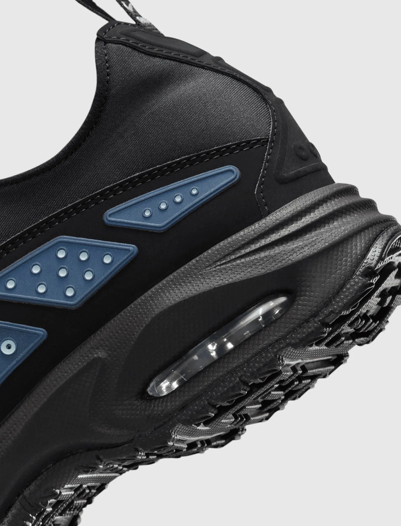 Black Edge Flexible WOMEN'S AIR MAX SUNDER "BLACK/SILVER"