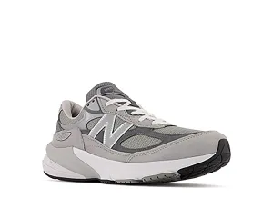 indoor - wear shoes obstacle - course running shoes Men`s M990v6 Sneakers