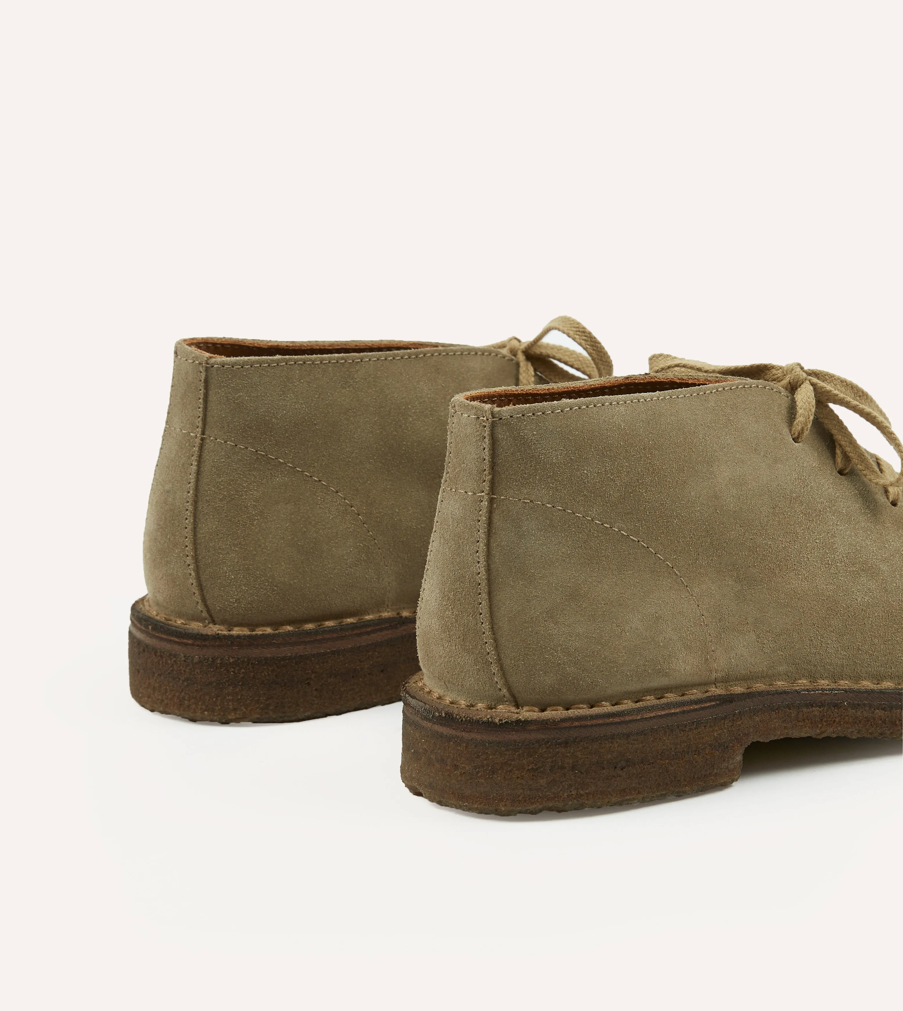 Crosby Moc-Toe Chukka Boot Sand Suede Icon Edge warm glow